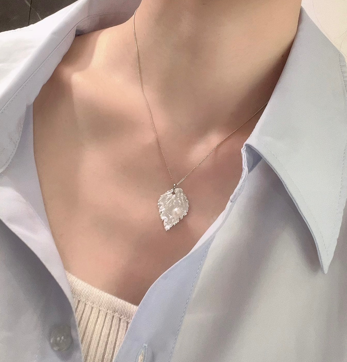 シルバーネックレス】本物の葉っぱから出来たリーフ型 – HUGSUS
